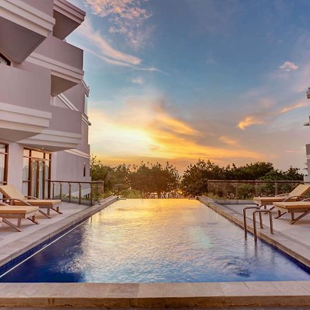 Wyndham Garden Kuta Beach Bali Esterno foto