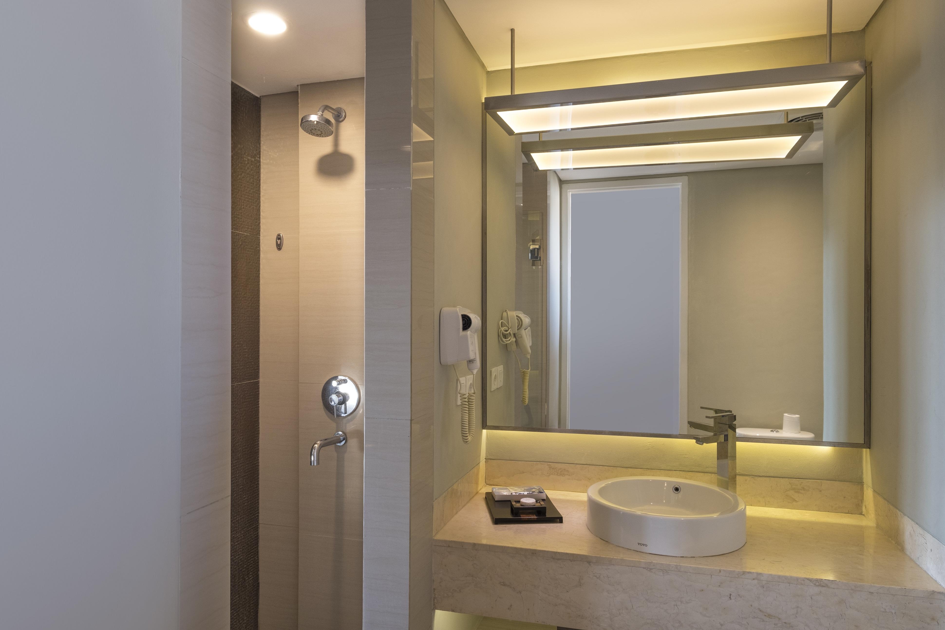 Wyndham Garden Kuta Beach Bali Esterno foto