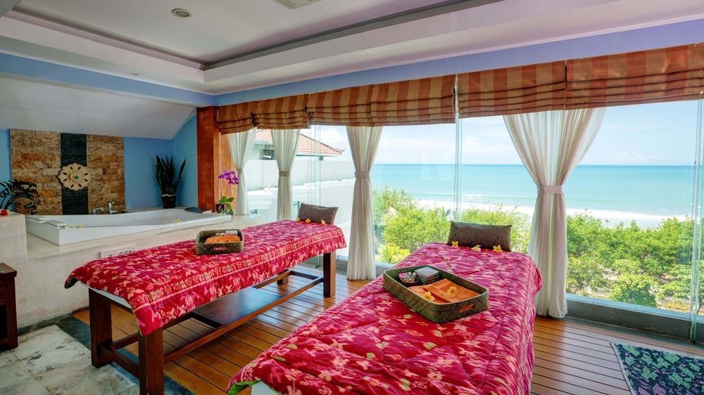 Wyndham Garden Kuta Beach Bali Esterno foto