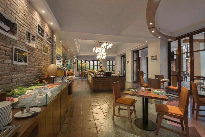 Wyndham Garden Kuta Beach Bali Esterno foto